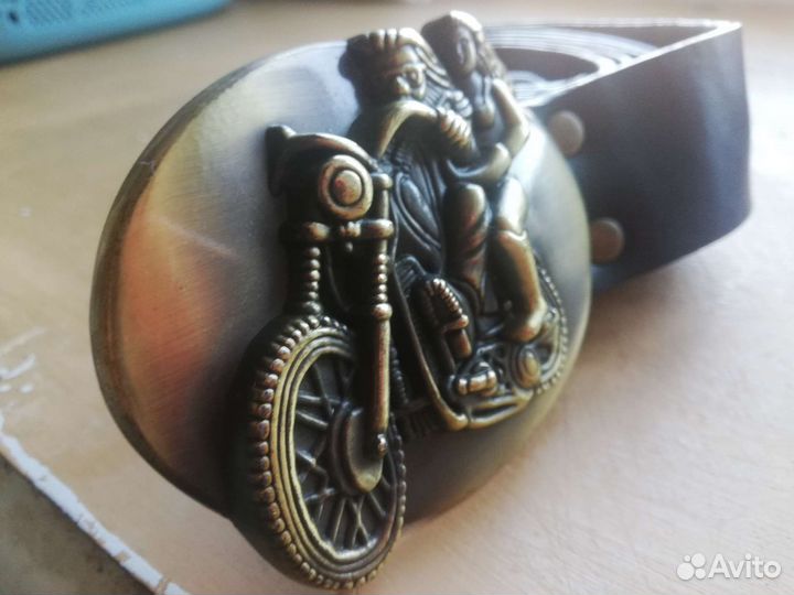 Мужской кожаный ремень ручной работы