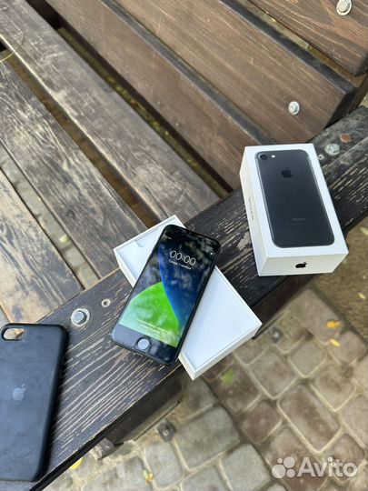 iPhone 7, 128 ГБ