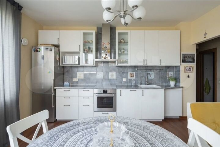 3-к. квартира, 76,8 м², 11/20 эт.