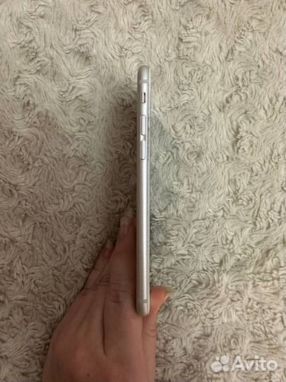 iPhone 6S, 32 ГБ