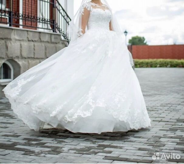 Свадебное платье