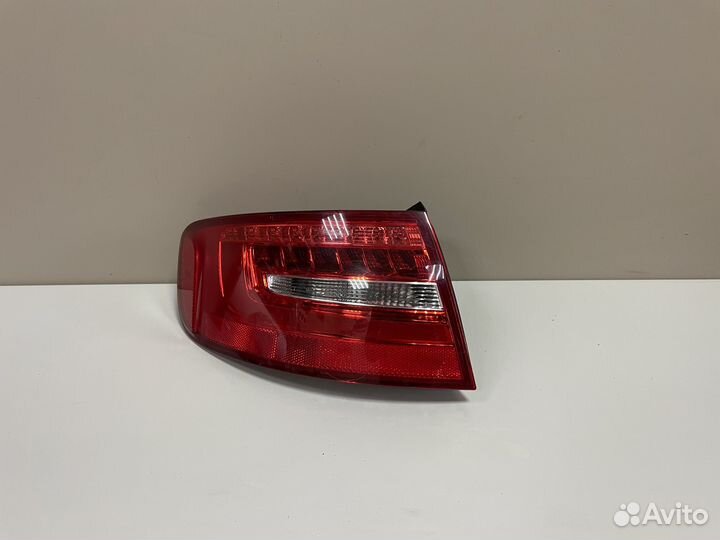 Фонарь левый в крыло Ауди А4 Б8 рестайлинг