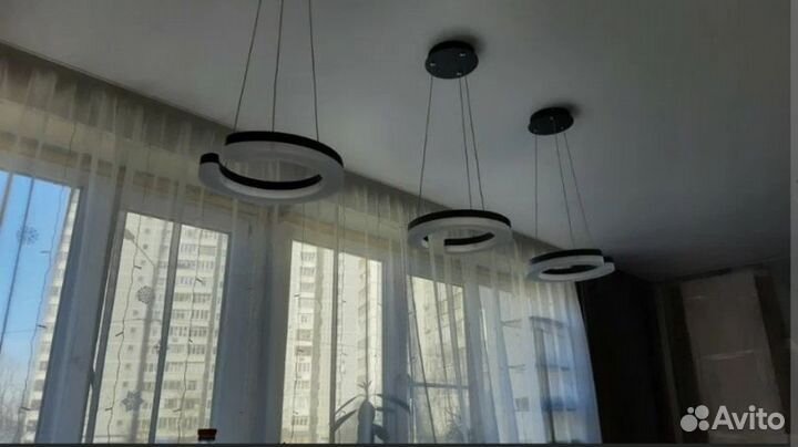 Люстра подвесная. Новая