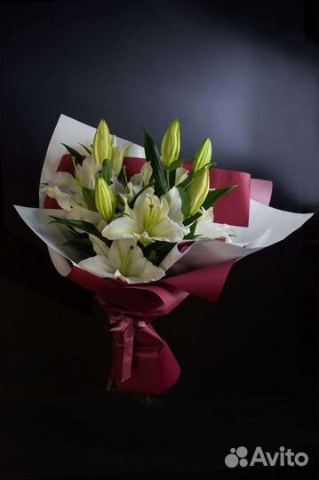 Букет из лилий