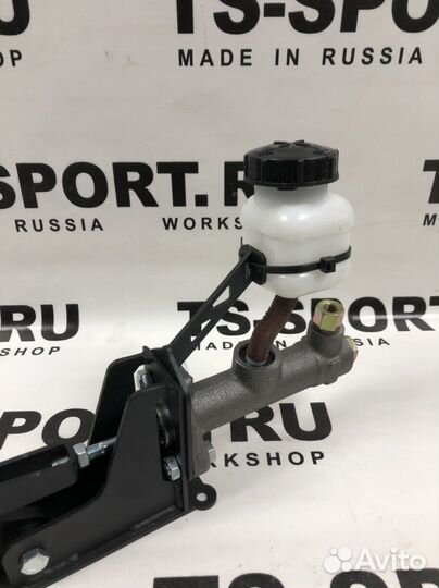 Гидроручник с бачком для торм. Жидкости