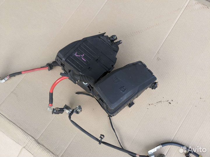 Блок предохранителей volvo s60 v60 s80