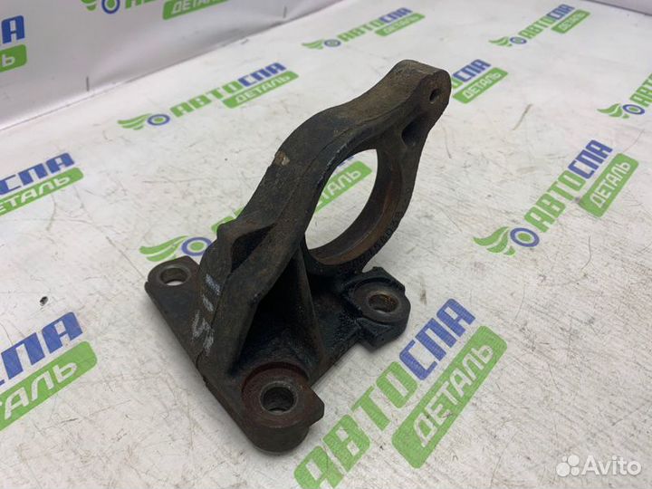 Кронштейн привода Renault Clio 3 Rs хетчбек бензин