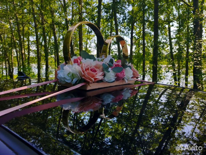 Свадебные украшения на машину