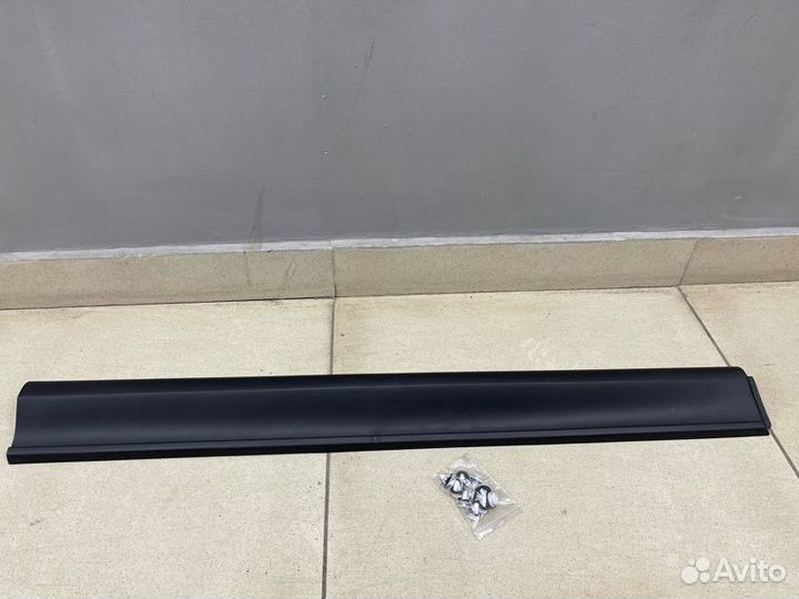 Молдинг двери передний левый Mazda Cx-5 / Cx-8 KF