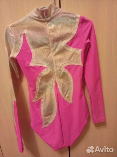 Гимнастический купальник для выступления