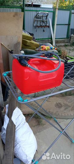 Лодочный мотор