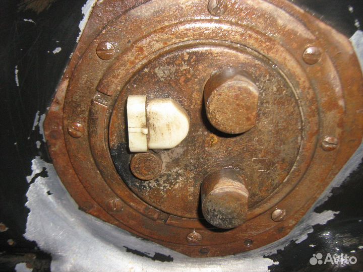 Бензобак Волга 3102-3110-31105