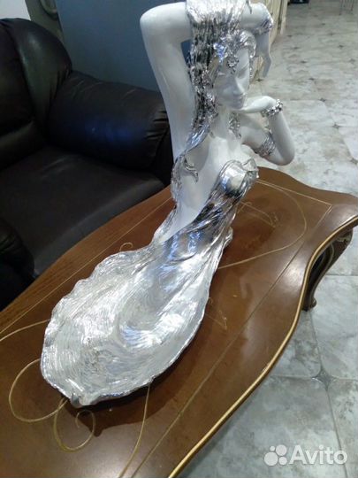 Статуетка Фруктовница