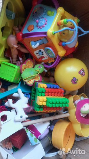 Детские игрушки коробкой