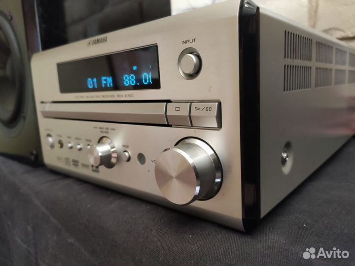 Музыкальный центр Yamaha RDX-E700
