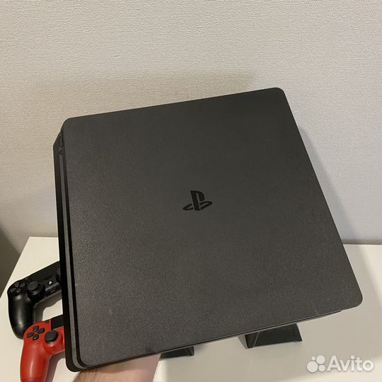 Sony PlayStation 4 Slim с играми