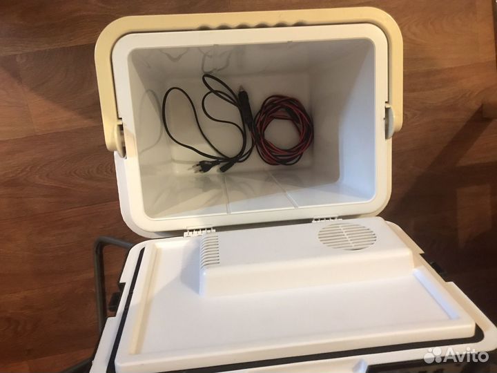 Дорожный холодильник