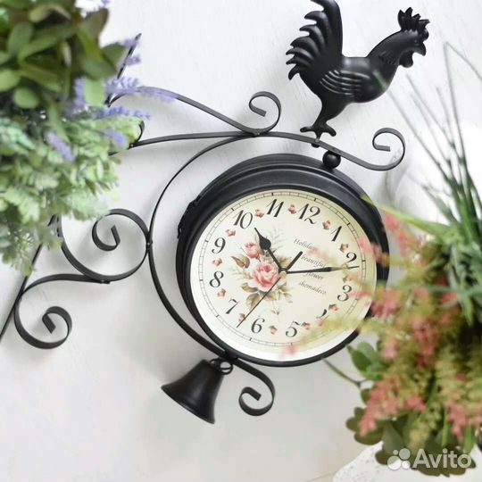 Часы настенные разные