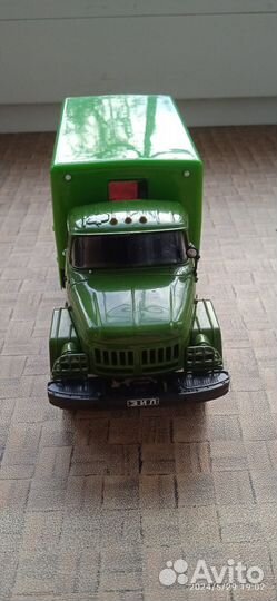 Модель автомобиля