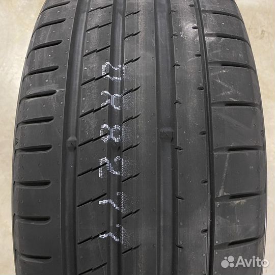 Yokohama Advan Sport V107 265/45 R20 108