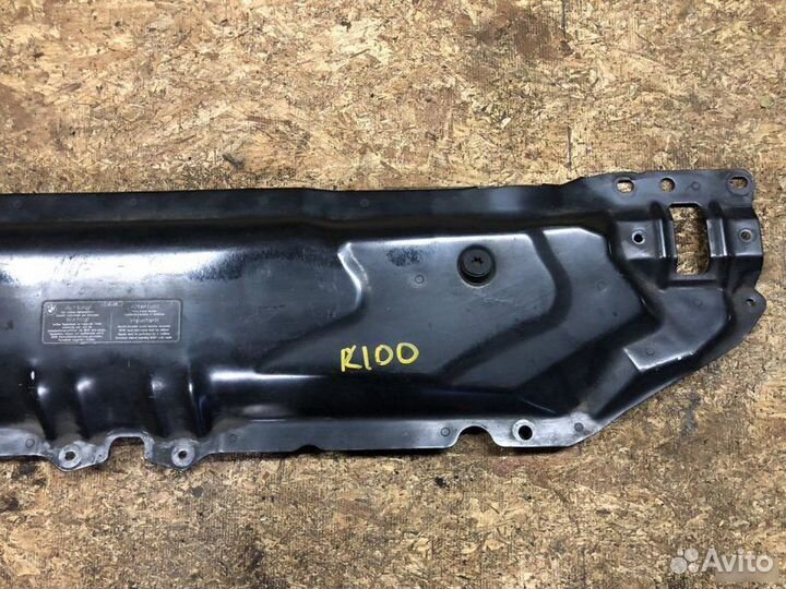 Рамка радиатора Bmw E60