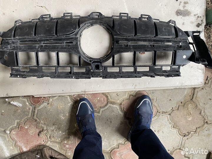 Решетка радиатора w213 amg