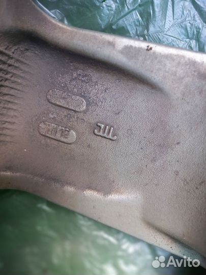 Продам диски с резиной