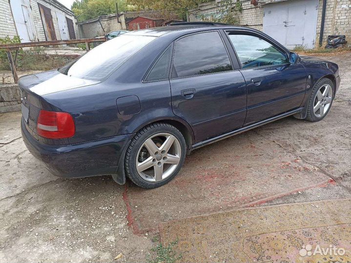 Audi A4, 1995