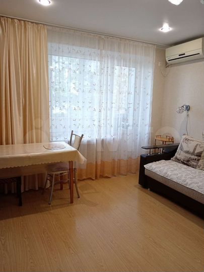 2-к. квартира, 58 м², 3/5 эт.