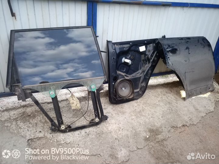 Volkswagen touareg двери правые