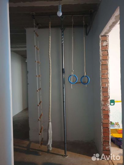 Шведская стенка распорная