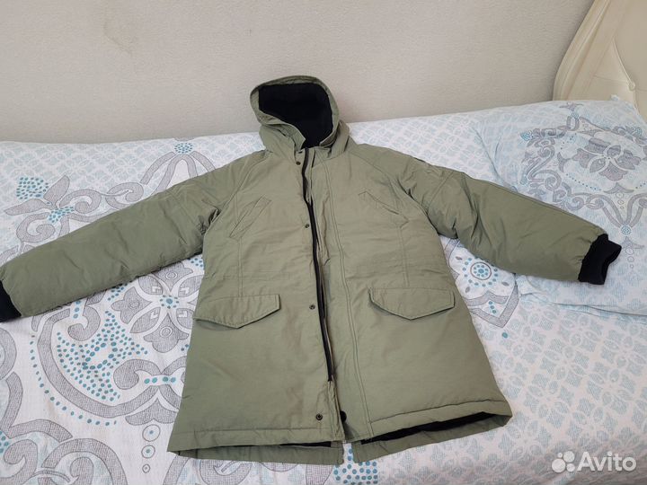 Пуховик benetton