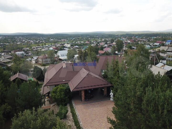 Коттедж 200 м² на участке 30 сот.