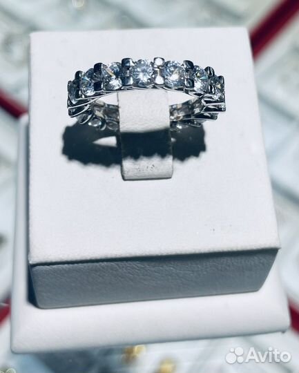Серебряное кольцо женское