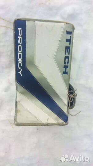 Форма хоккейная