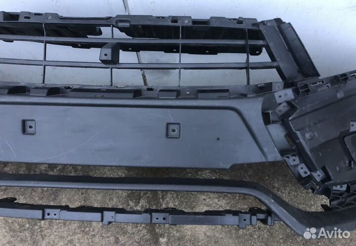 Лада Веста кросс бампер передний