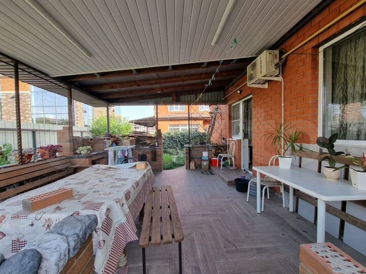 Дом 90 м² на участке 4 сот.