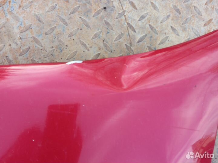 Крыло переднее левое на renault sandero 2