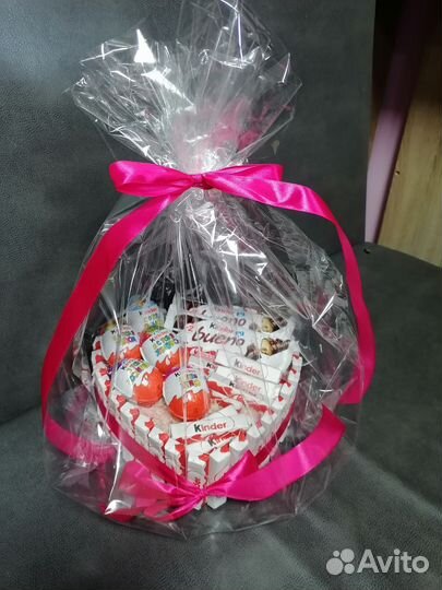 Сладкие букеты из конфет