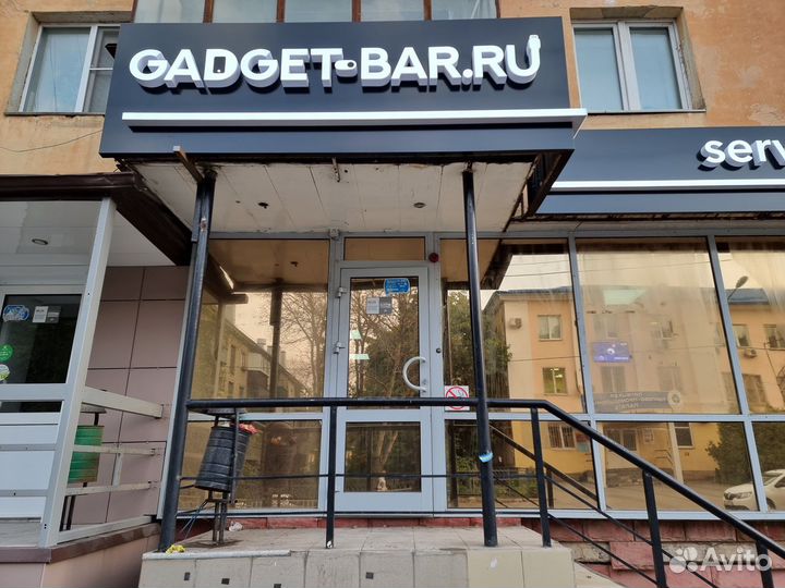 Вертикальный пылесос Dyson cyclone v10 motorhead