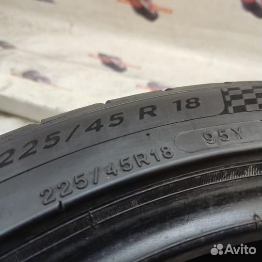 Michelin Pilot Sport 4 225/45 R18