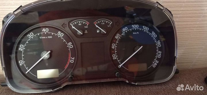 Приборная панель skoda Octavia (A4 1u)