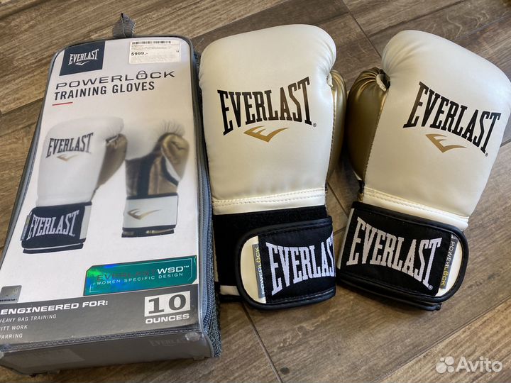 Боксерские перчатки Everlast 10 oz Power Lock