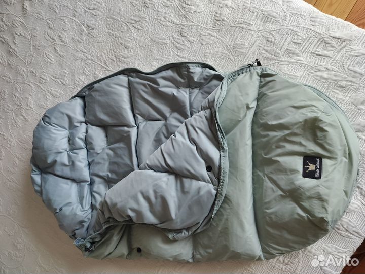 Зимний пуховый конверт в коляску