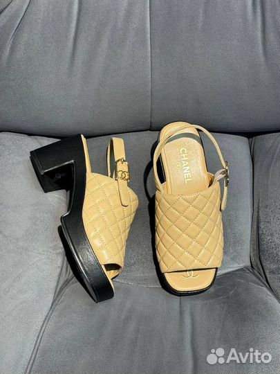 Сандали Chanel