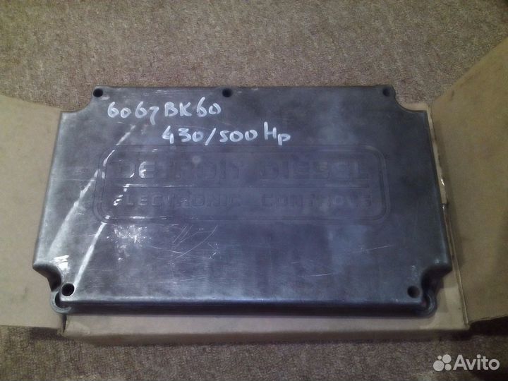 Блок управления двигателя Детройт дизель S60 ddec4