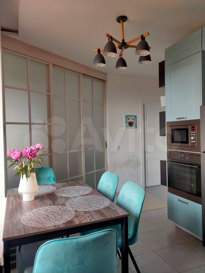 2-к. квартира, 50 м², 19/25 эт.