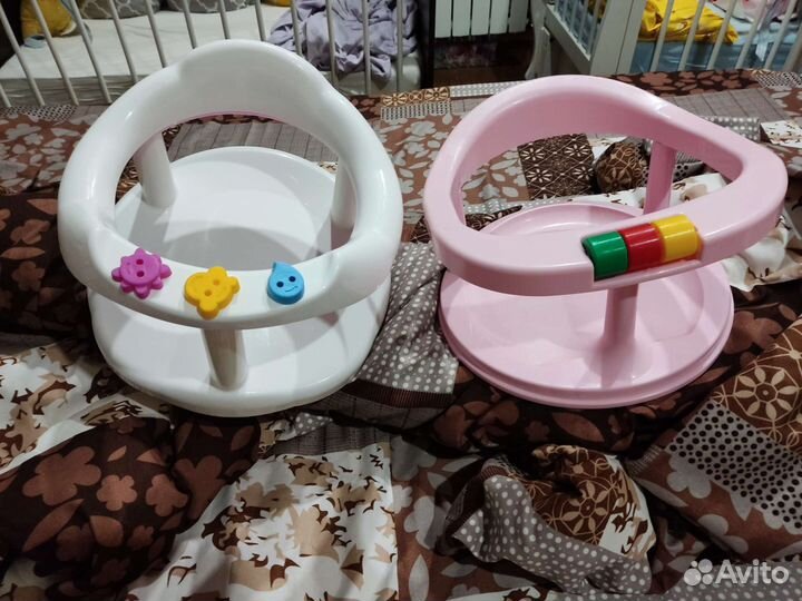 Стульчик для купания в ванной