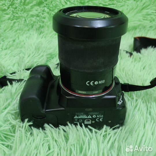 Зеркальный фотоаппарат Sony 200 б/у рабочий