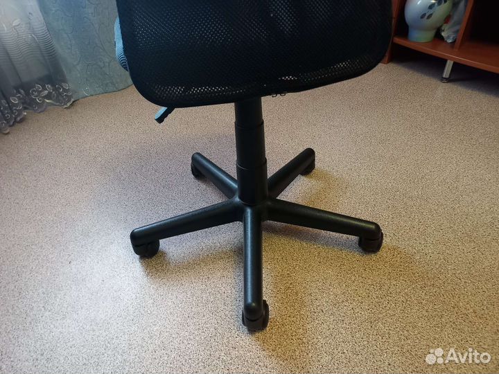 Стул компьютерный